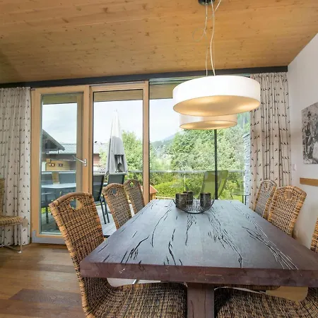 Apartamento With Balcony And Access To The Sauna Neukirchen am Großvenediger