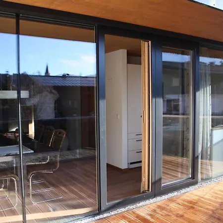 Apartamento With Balcony And Access To The Sauna Neukirchen am Großvenediger
